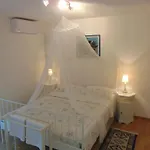 Karolina Apartman *